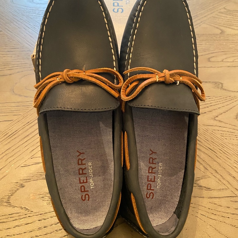 Sperry Navy Leather Loafer